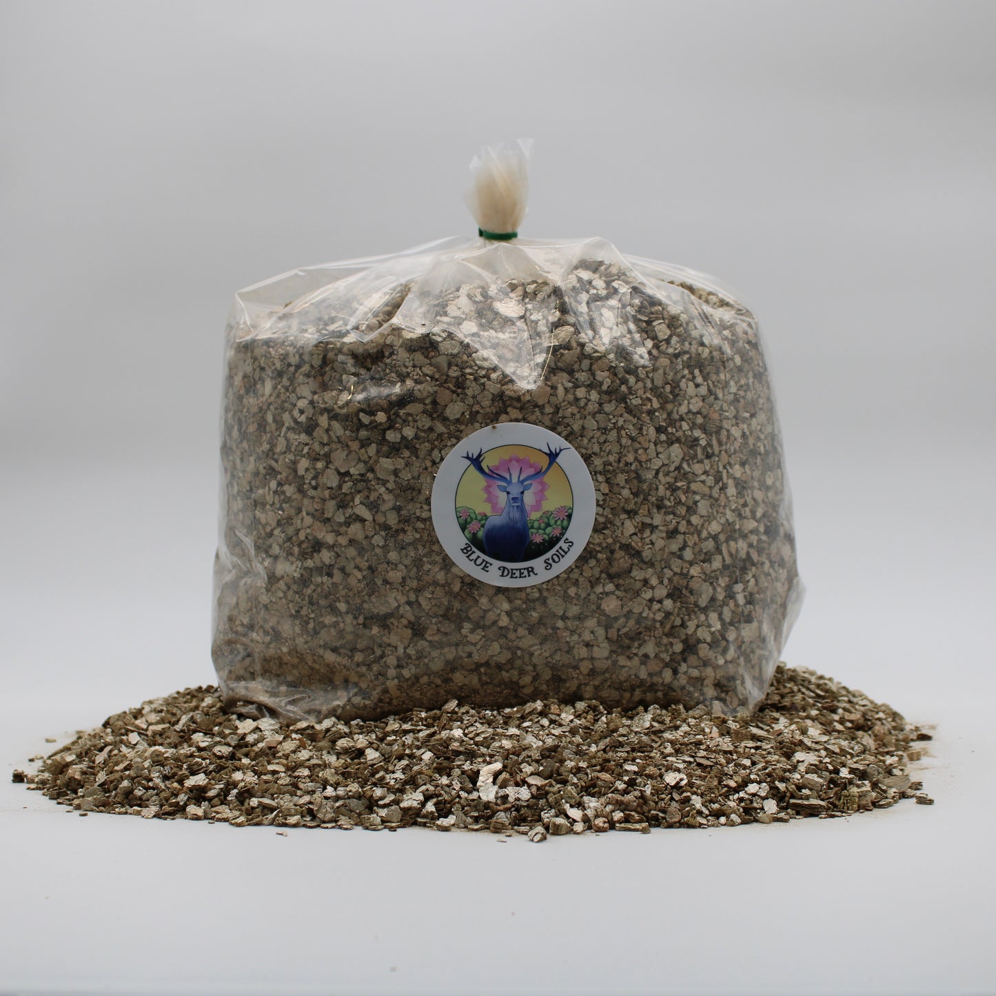 Horticultural Vermiculite - 14 dry quarts - Grade 4 Course - Soil Amendment